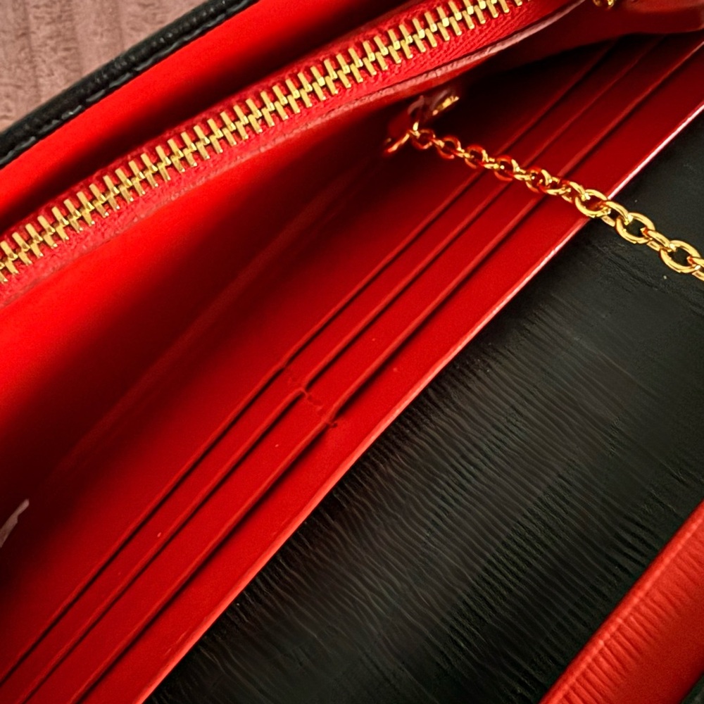 Prada Black Textured Clutch with Gold Accents - Picture 4 of 9